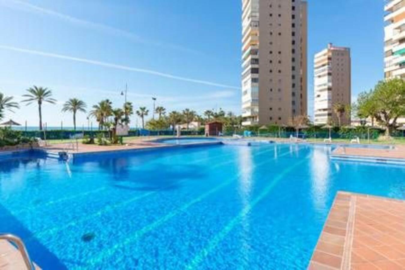 Playamar Waterfront Exclusive Apartment And Views Tower 2 Fl 14 トレモリノス エクステリア 写真