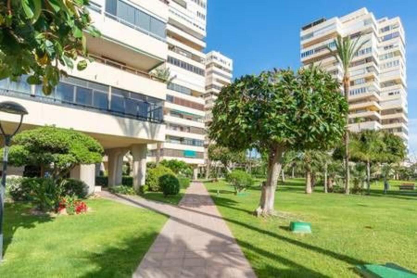 Playamar Waterfront Exclusive Apartment And Views Tower 2 Fl 14 トレモリノス エクステリア 写真