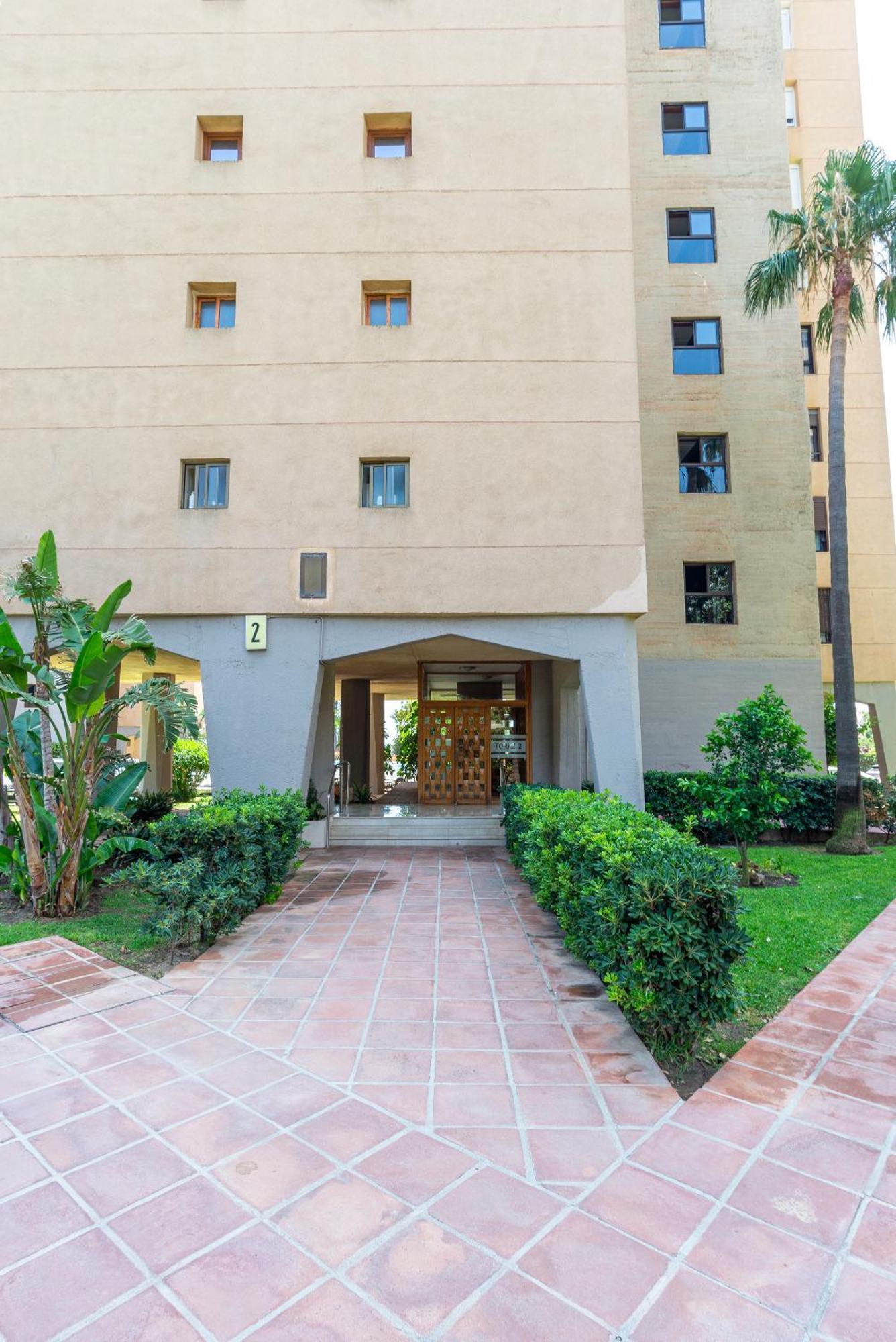 Playamar Waterfront Exclusive Apartment And Views Tower 2 Fl 14 トレモリノス エクステリア 写真